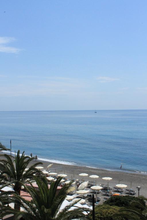 Hotel Lido Pietra Ligure Exteriér fotografie